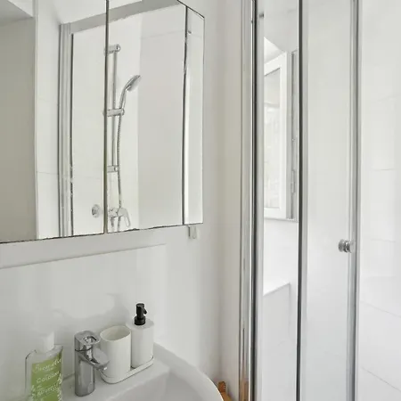 Magnifique Appart Spacieux Versailles 4Pers Buc  Extérieur photo